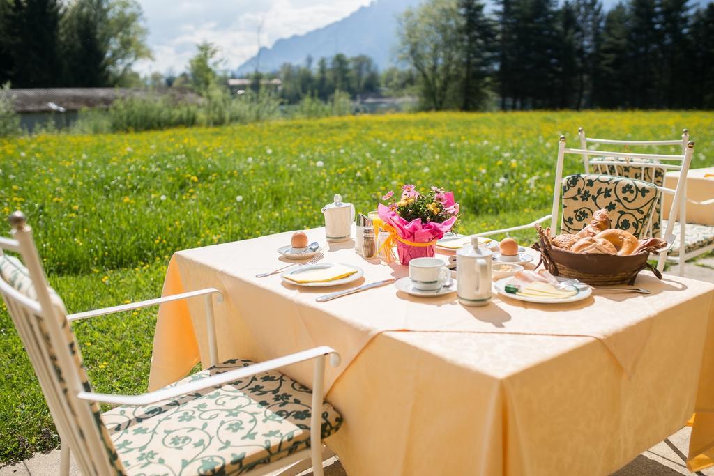 ヴァルス ランドハウス　グリューナウ Bed & Breakfast エクステリア 写真