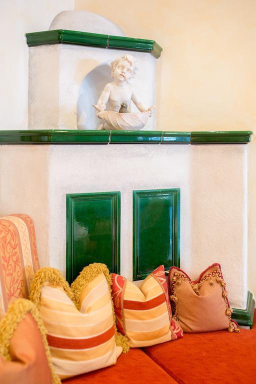 ヴァルス ランドハウス　グリューナウ Bed & Breakfast エクステリア 写真