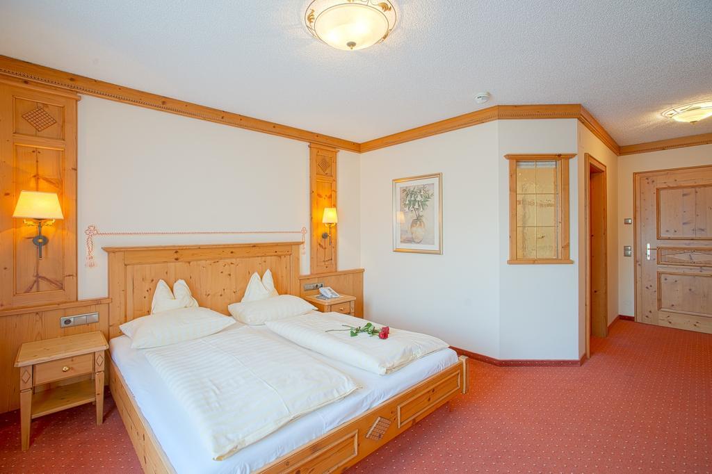 ヴァルス ランドハウス　グリューナウ Bed & Breakfast 部屋 写真